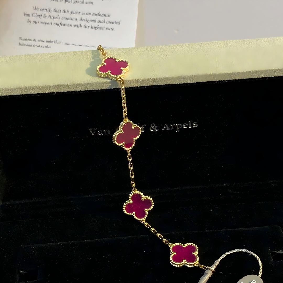 [Dream]NEW CLOVER 5 MOTIFS PINK ENAMEL BRACELET
