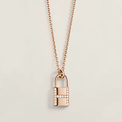 Dream HM ADVANCED NICHE LOCK HEAD NECKLACE DIAMONDS