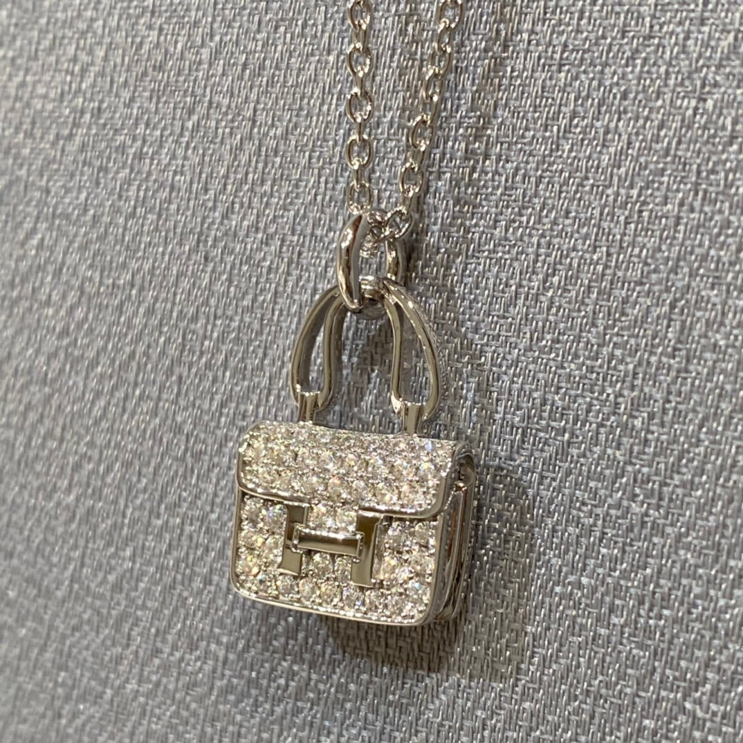 Dream CONSTANCE PEDANT DIAMOND NECKLACE