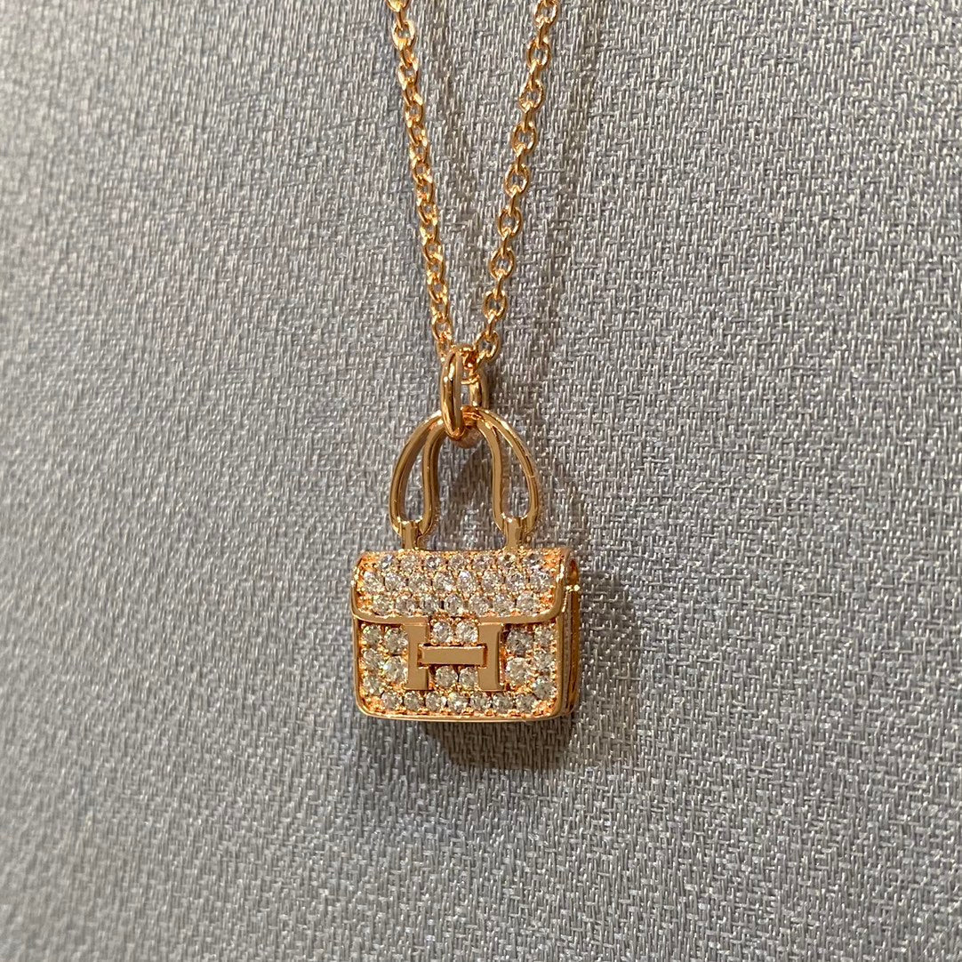 Dream CONSTANCE PEDANT DIAMOND NECKLACE