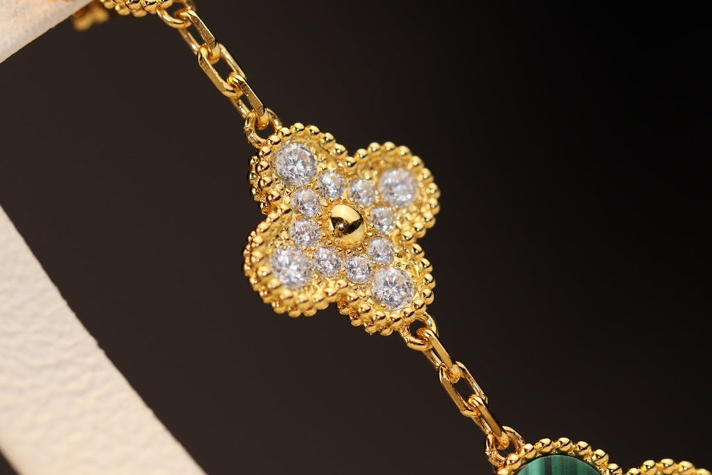 Dream CLOVER EARRINGS GOLD MALACHITE DIAMOND 3 MOTIF