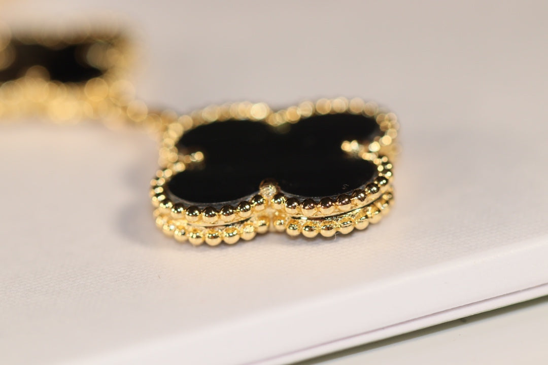 Dream CLOVER EARRINGS GOLD ONYX MOP 3 MOTIF