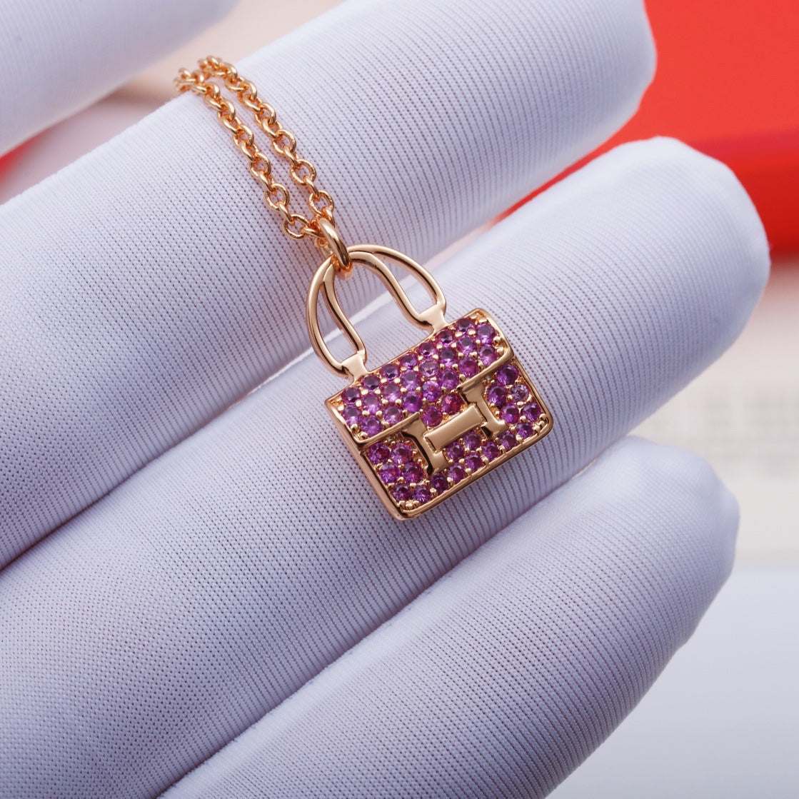 Dream CONSTANCE PEDANT PURPLE DIAMOND NECKLACE
