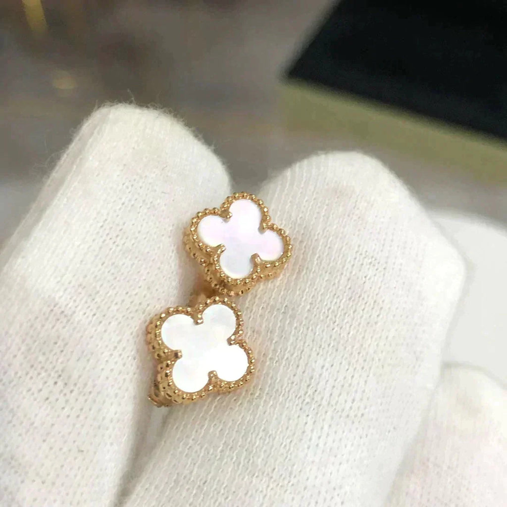 Dream CLOVER MINI 9.5MM WHITE MOP EARRINGS