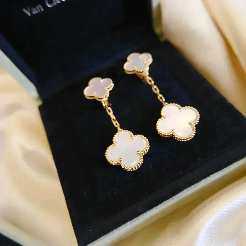 Dream CLOVER 2 MOTIF WHITE MOP EARRINGS