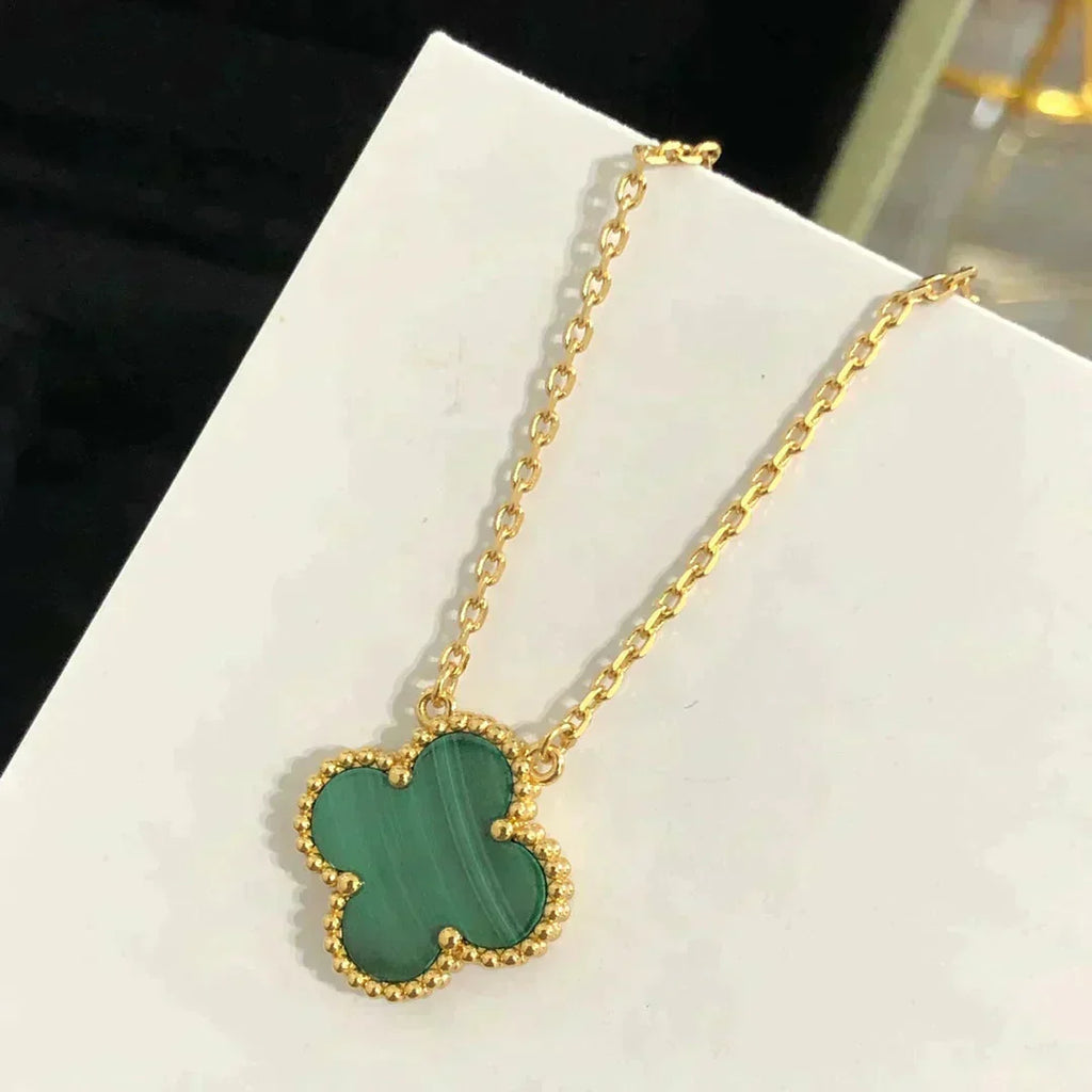 Dream CLOVER 15MM MALACHITE SINGLE FLOWER  NECKLACE