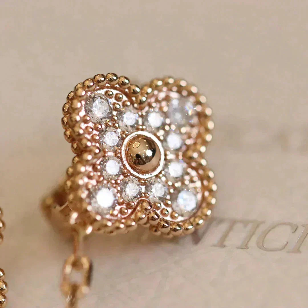 Dream CLOVER MEDIUM 1 MOTIFS FUll DIAMOND EARRINGS