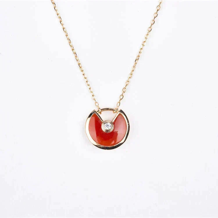 Dream AMULETTE GOLD CARNELIAN ONYX NECKLACE