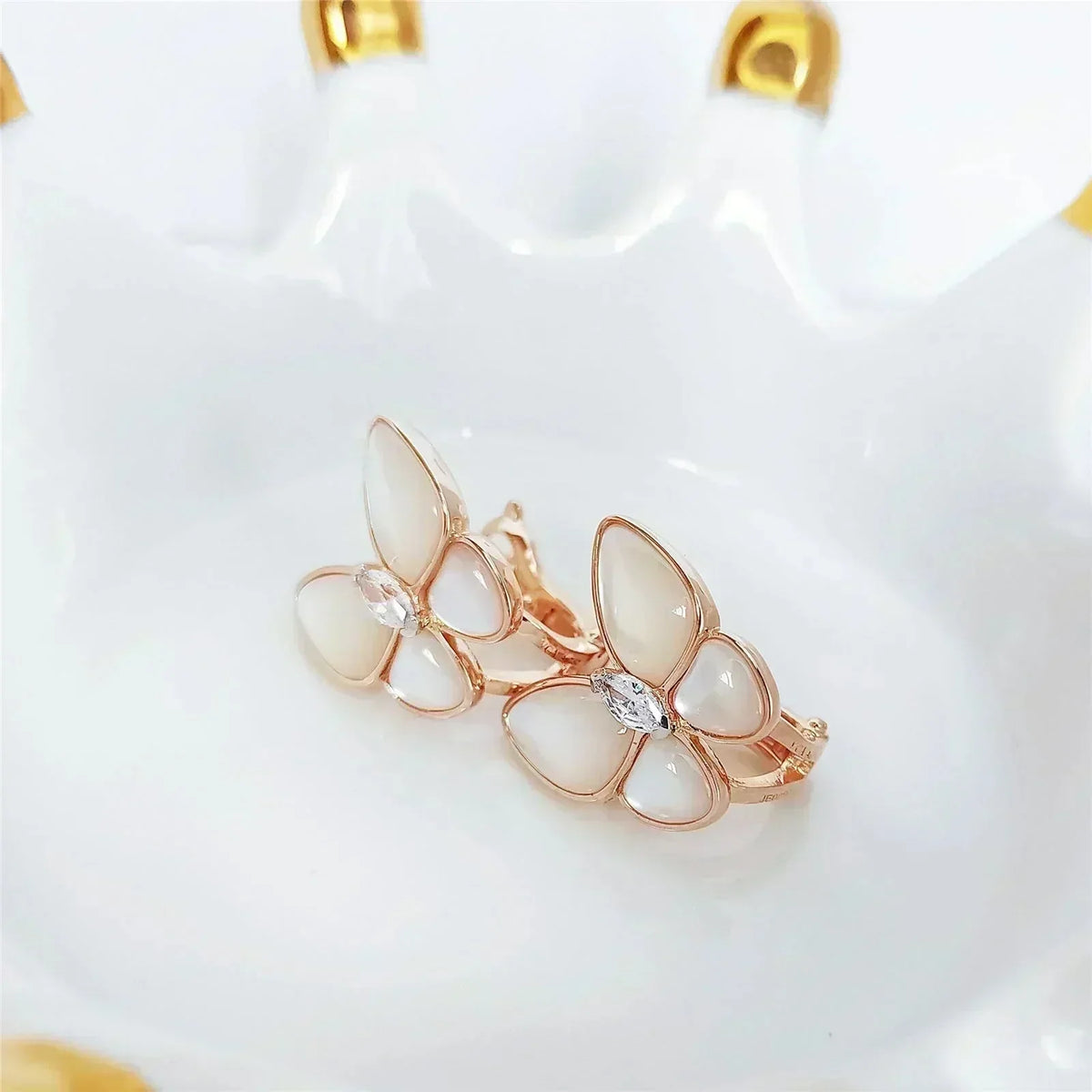 Dream BUTTERFLY MOP DIAMOND EARRINGS