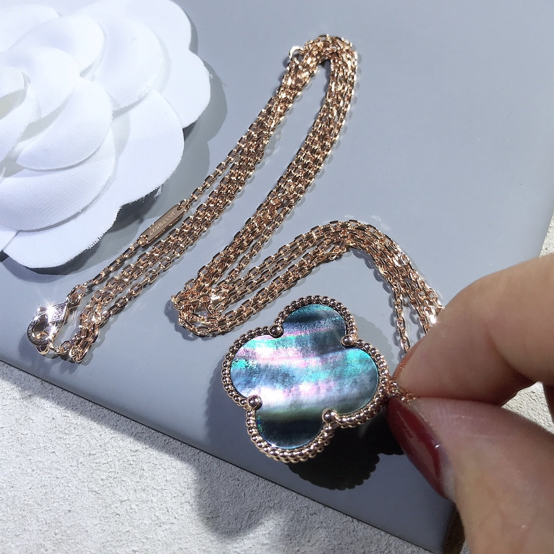 Dream CLOVER 25MM GOLD DARK MOP BIG CLOVER NECKLACE
