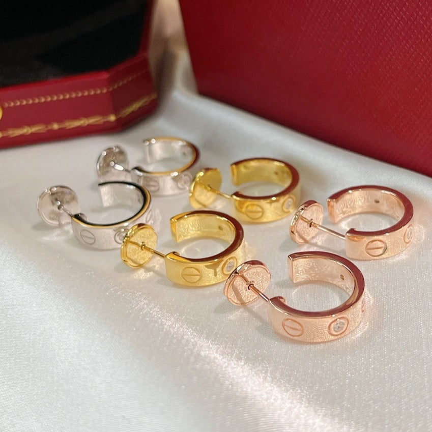 ドリーム ラブ ピアス 5.7mm ダイヤモンド2石