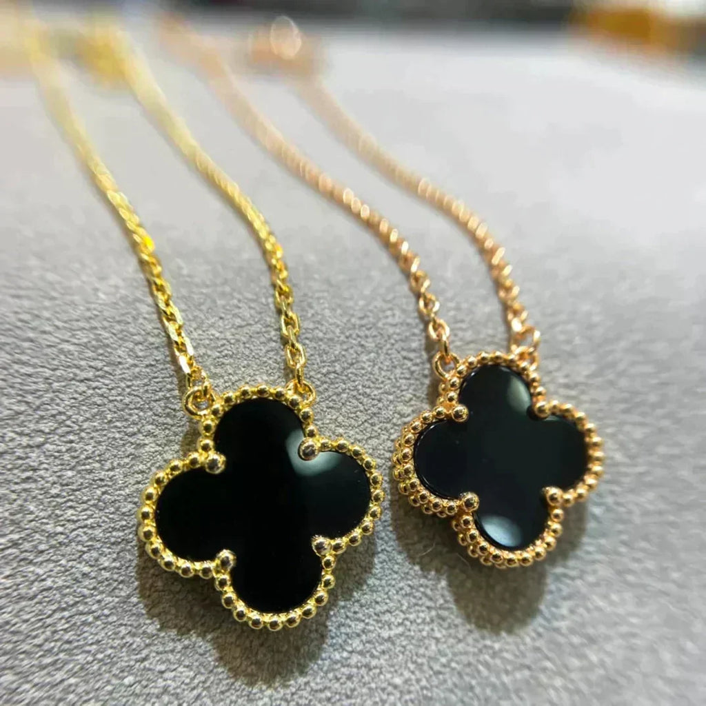 Dream CLOVER 15MM BLACK ONYX SINGLE FLOWER NECKLACE