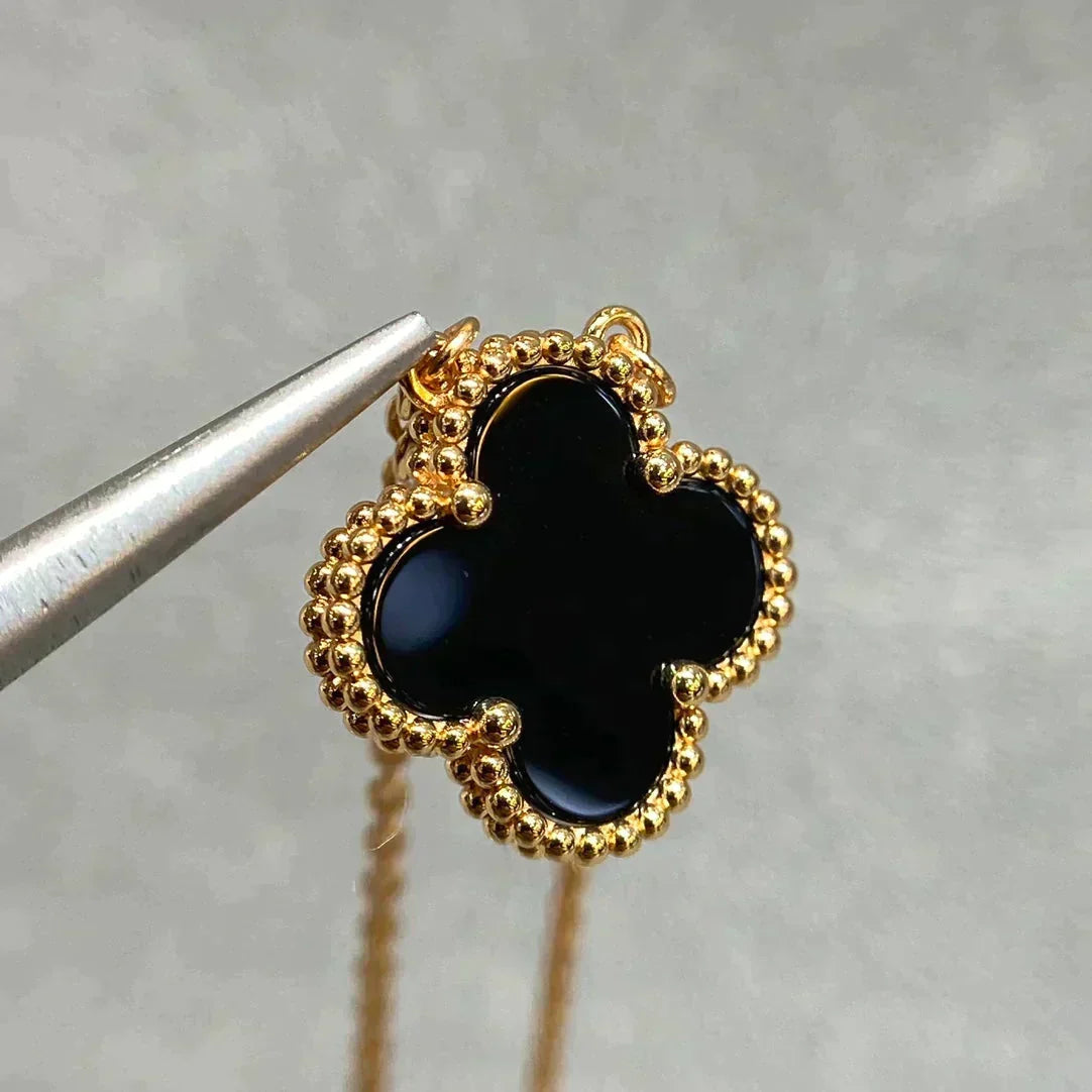 Dream CLOVER 15MM BLACK ONYX SINGLE FLOWER NECKLACE