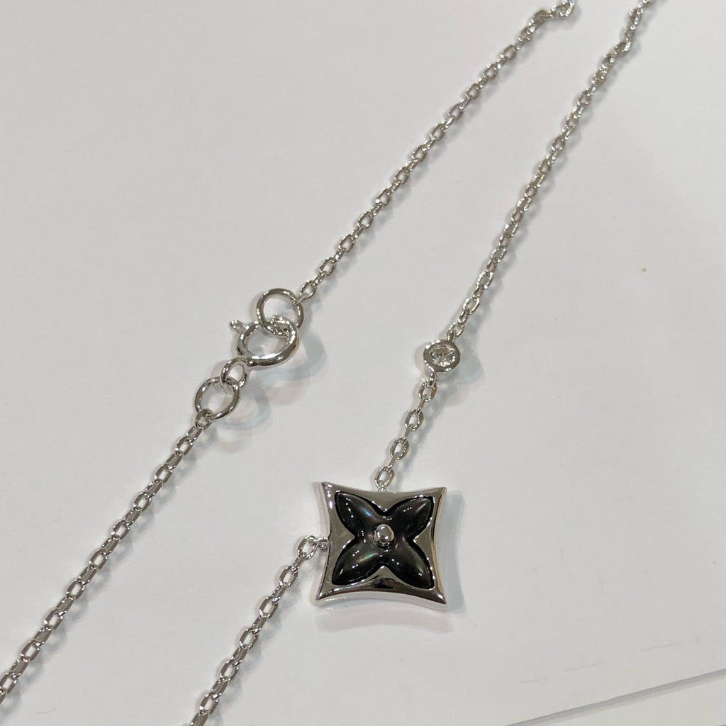 Dream STAR BLACK MOP NECKLACE