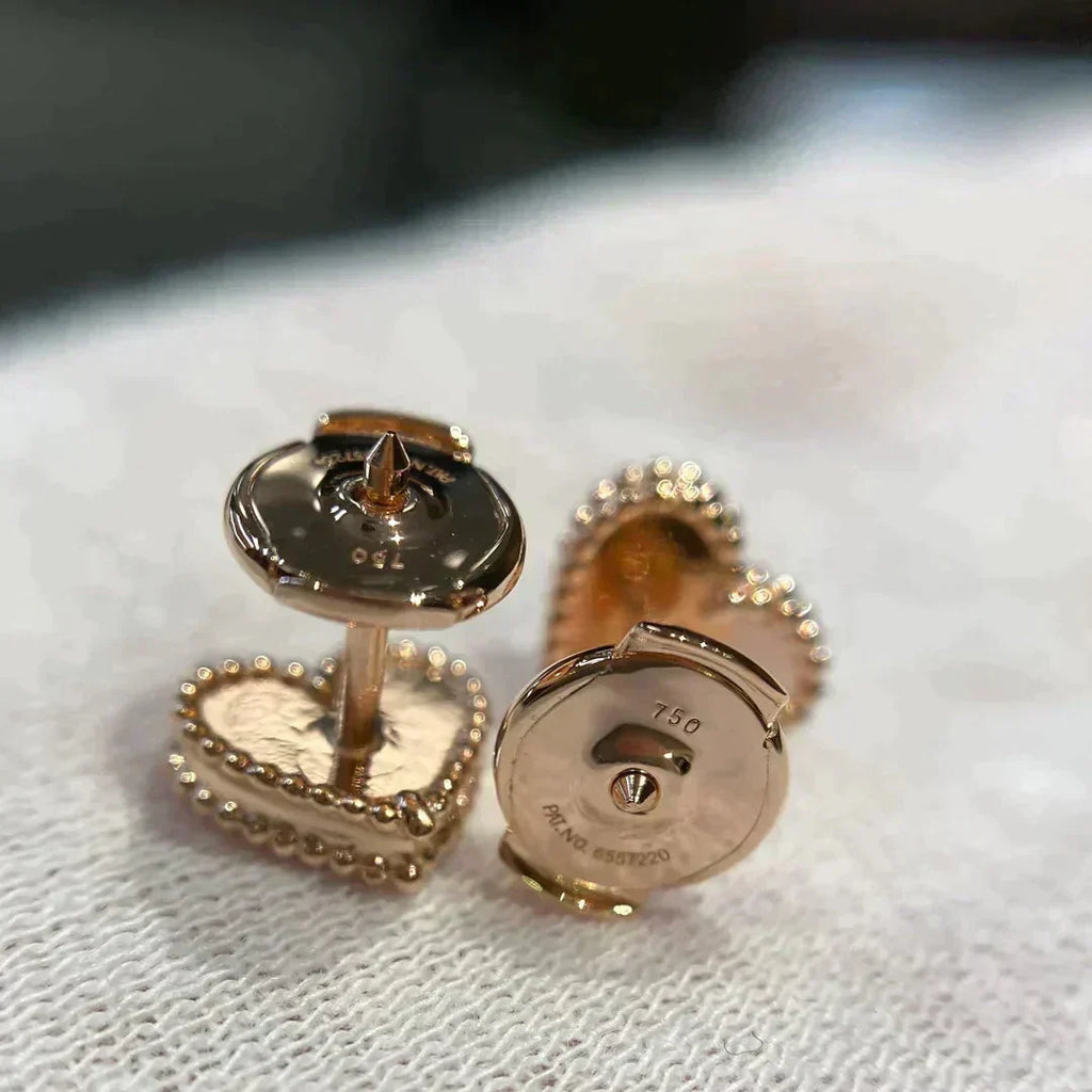Dream HEART CARNELIAN STUD EARRINGS