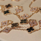Dream CLOVER 20 MOTIVE DUNKLES PERLMUTT DIAMANT-HALSKETTE