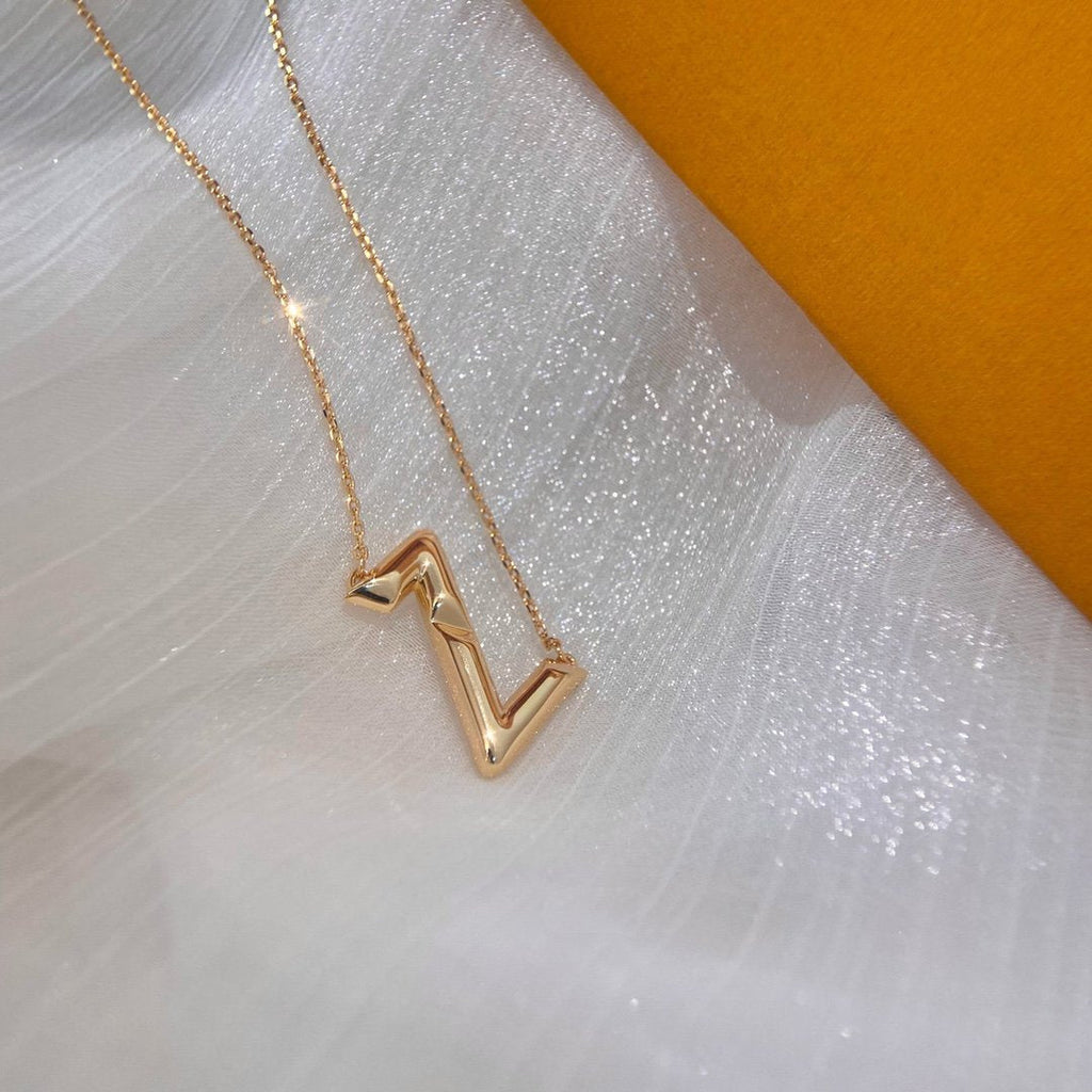 Dream VOLTE UPSIDE DOWN NECKLACE
