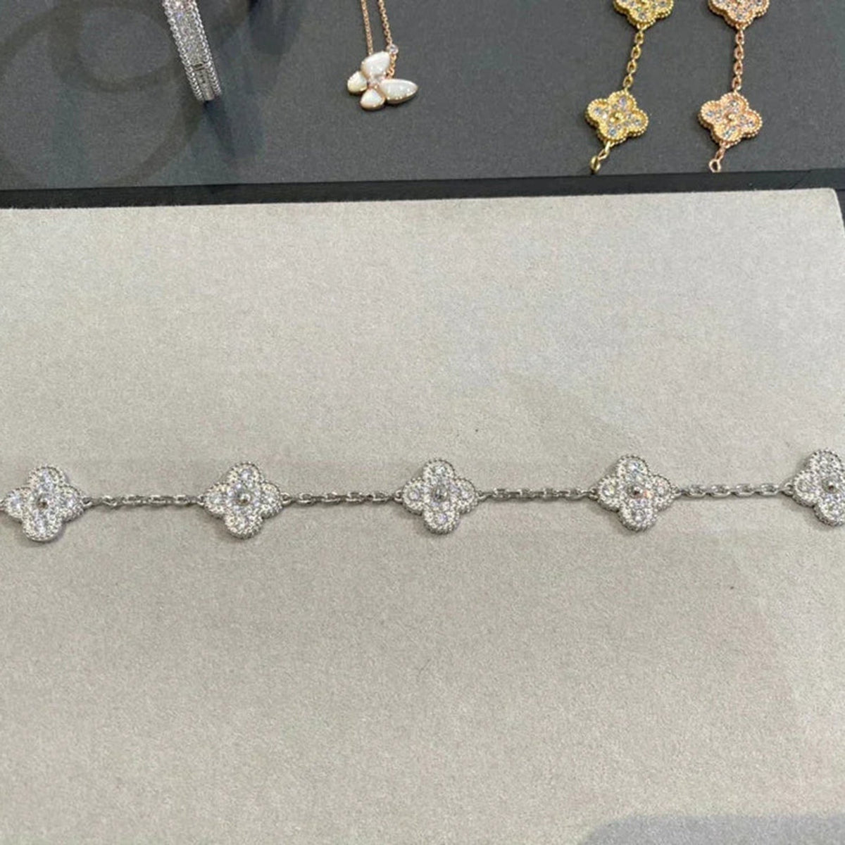 [Dream ] New  CLOVER 5 MOTIF FULL DIAMOND BRACELET COLLECTION