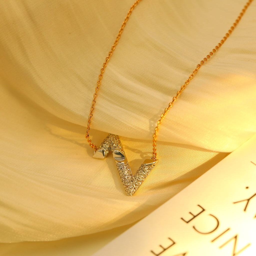 Dream VOLT SILVER DIAMOND PEDANT NECKLACE