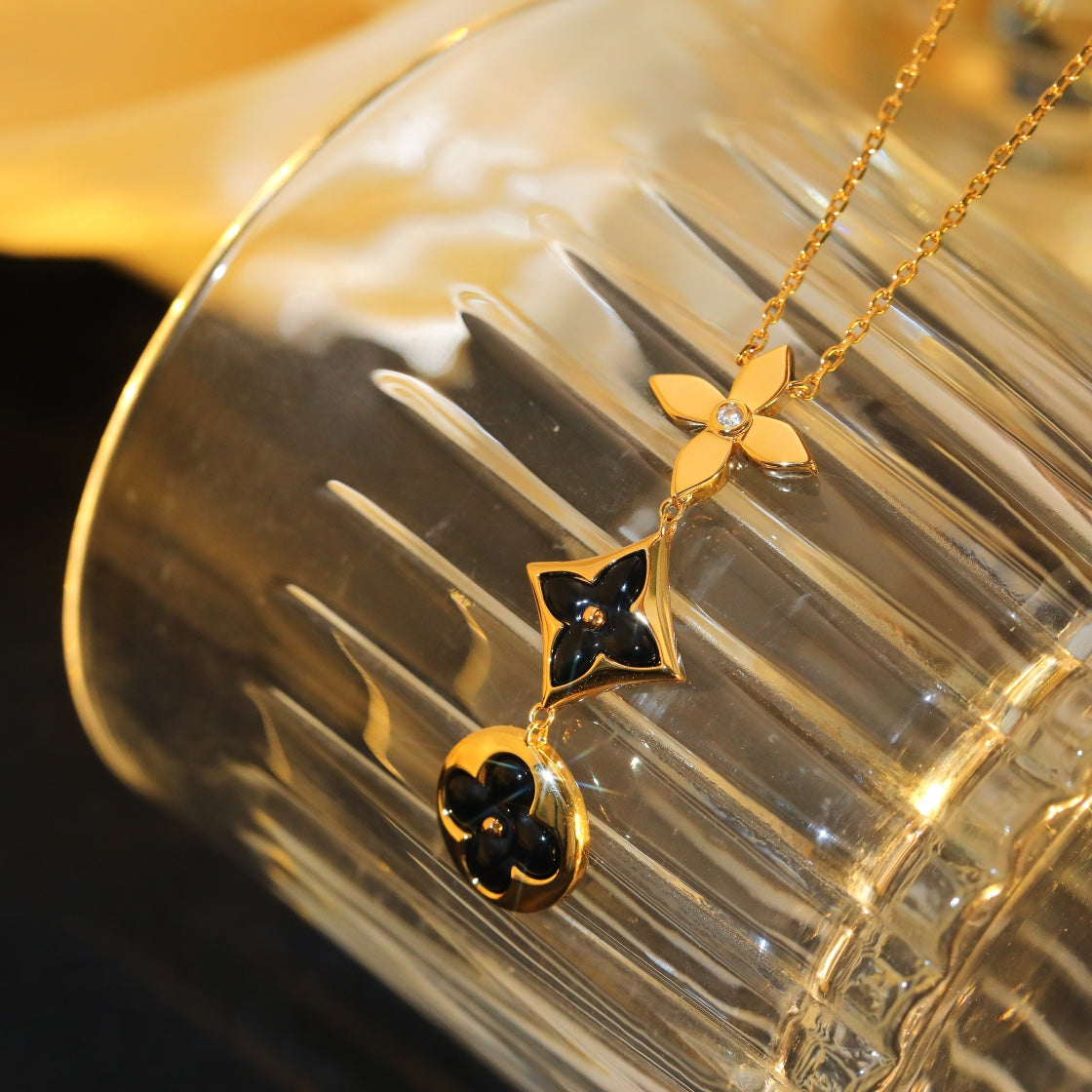 Dream STAR AND SUN ONYX ROSÉGOLD-HALSKETTE