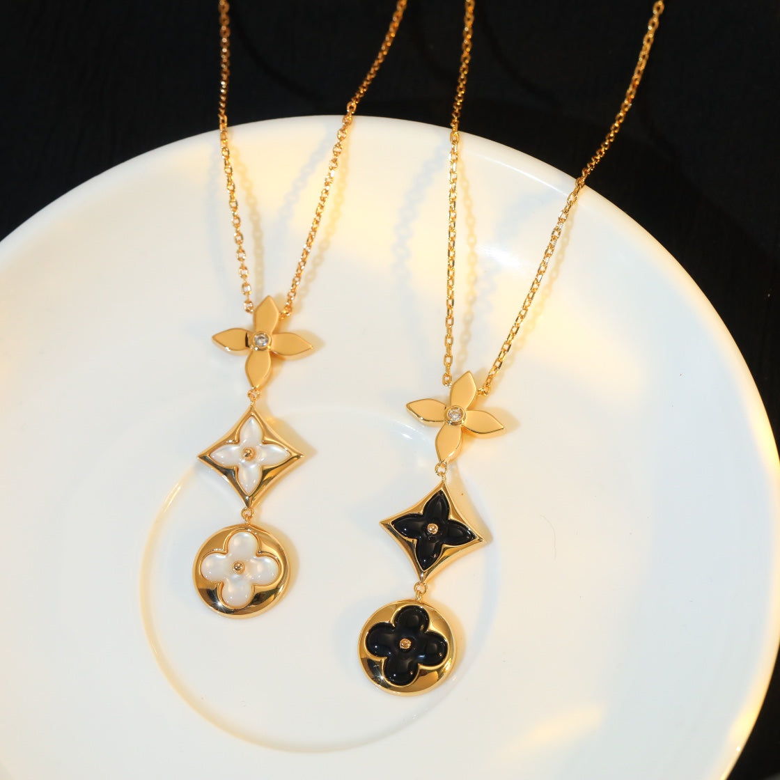 Dream STAR AND SUN ONYX PINK GOLD NECKLACE