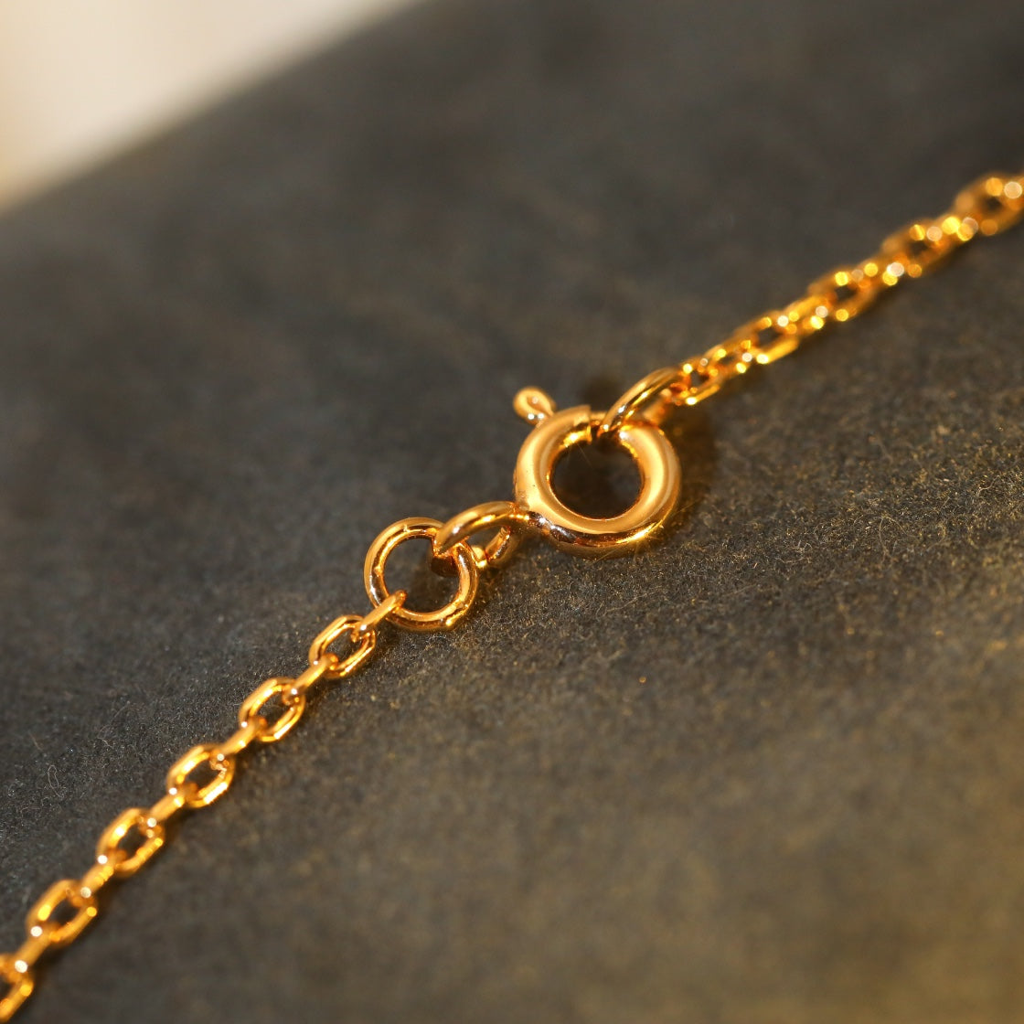 Dream SUN PEDANT PINK GOLD 1 DIAMOND NECKLACE