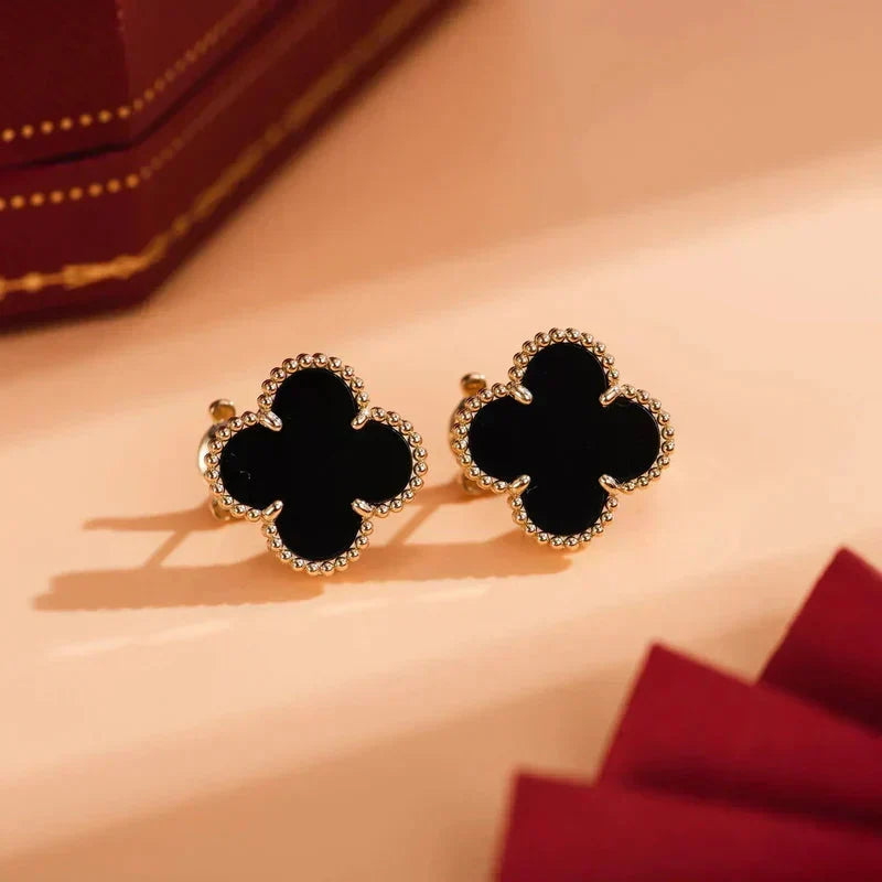 Dream CLOVER MEDIUM 1 MOTIFS  ONYX STUD EARRINGS