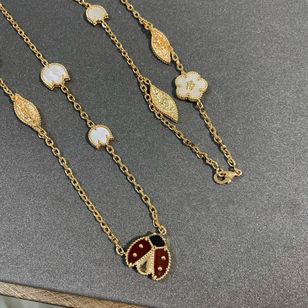 LUCKY SPRING 15 MOTIVE HALSKETTE AUS GOLD