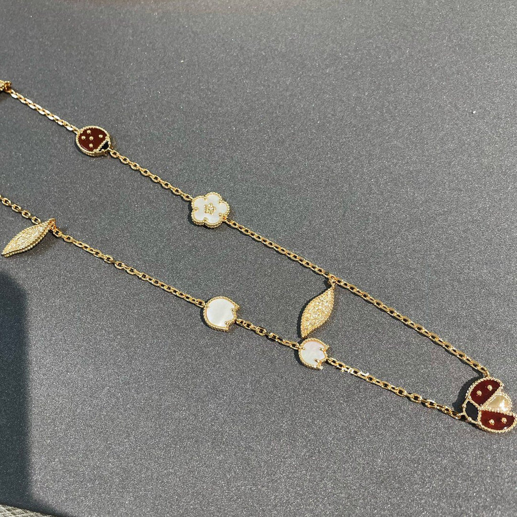 LUCKY SPRING 15 MOTIVE HALSKETTE AUS GOLD