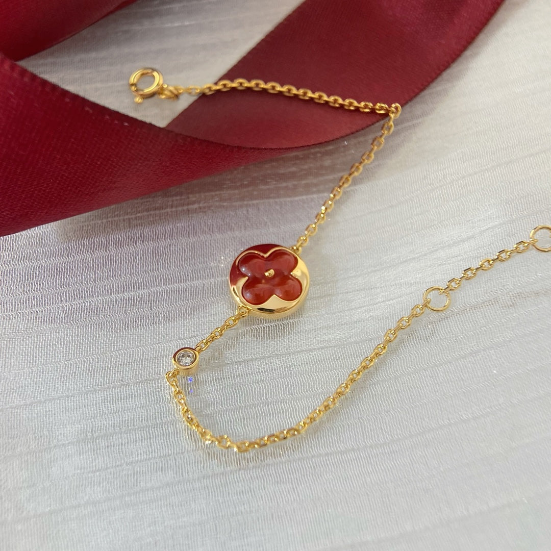 Dream SUN PEDANT CARNELIAN BRACELET