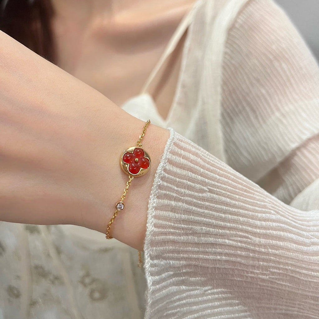 Dream SUN PEDANT CARNELIAN BRACELET