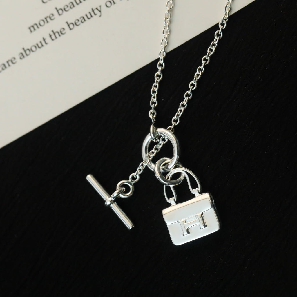 Dream POP H PEDANT SILVER NECKLACE