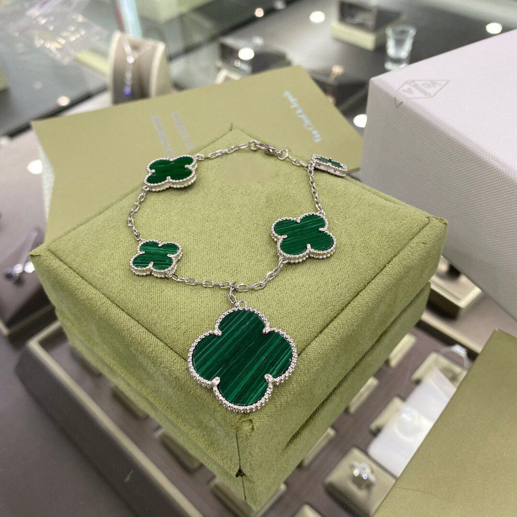 Dream CLOVER Armband mit 5 Motiven aus Silber und Malachit