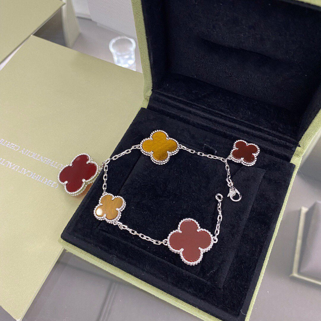 ドリームクローバー 5モチーフ シルバー カーネリアン タイガーアイ ブレスレット