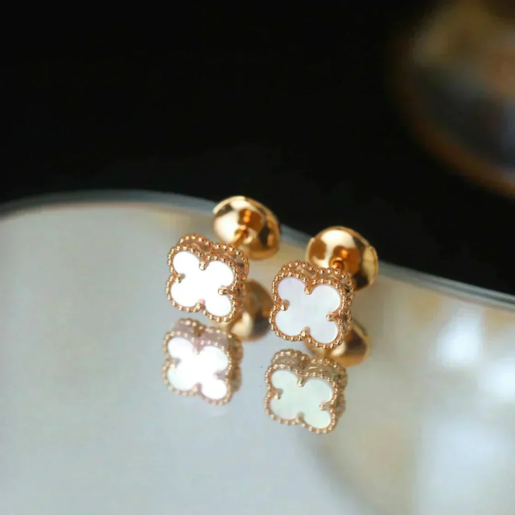 Dream CLOVER MINI 9.5MM WHITE MOP EARRINGS