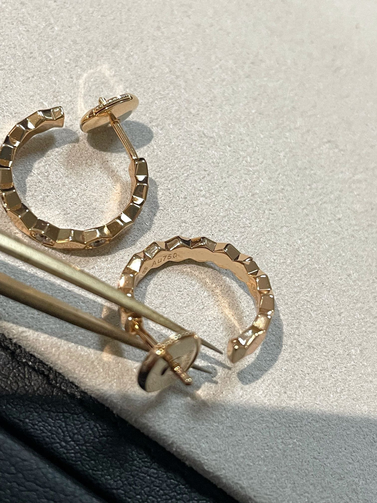 Dream BEE LOVE Earrings GOLD DIAMOND