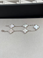 [Dream ]New CLOVER WHITE PEARL MOP 5 MOTIF BRACELET COLLECTION