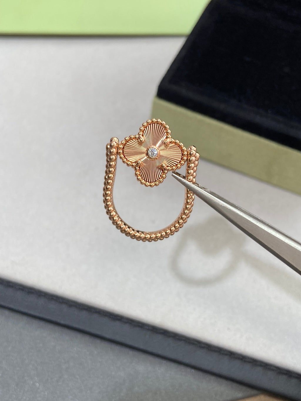 Dream CLOVER RIVERSIBLE ROSE GOLD RING
