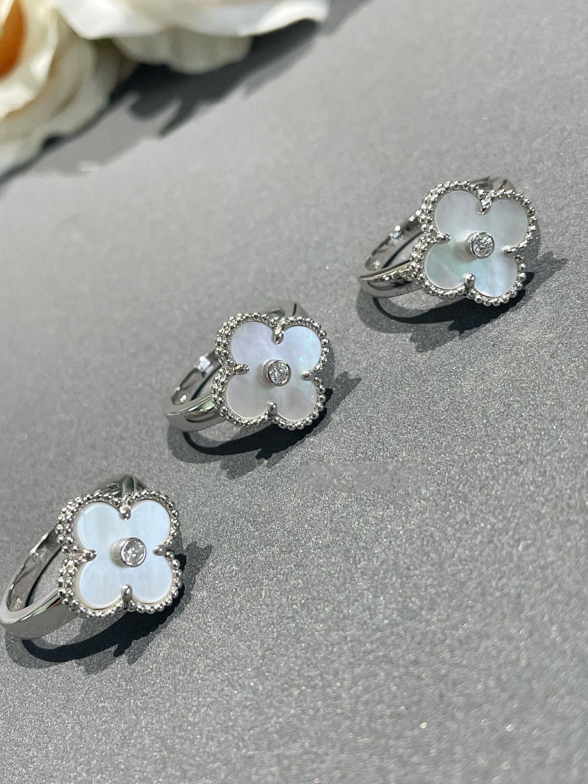 ドリーム クローバー シルバー マザーオブパール ダイヤモンドリング