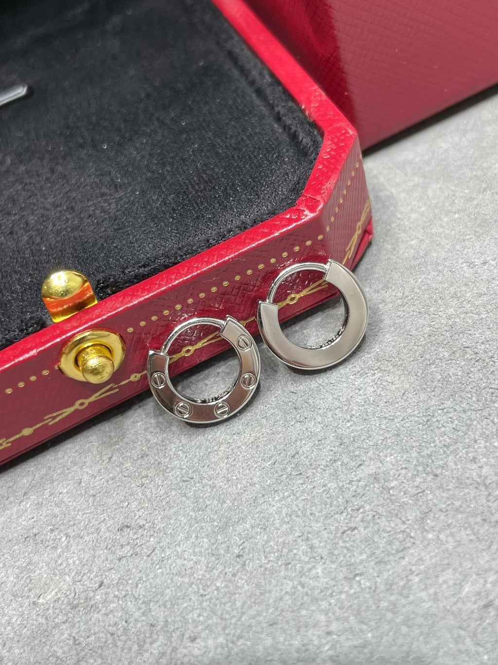 Dream LOVE MINI EARRINGS