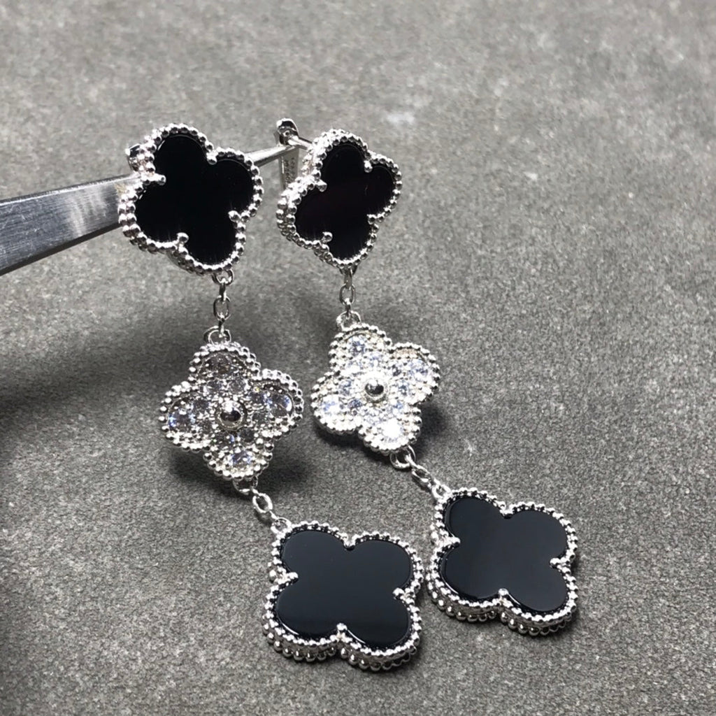 Dream CLOVER 3 MOTIF DIAMOND ONYX SILVER EARRINGS