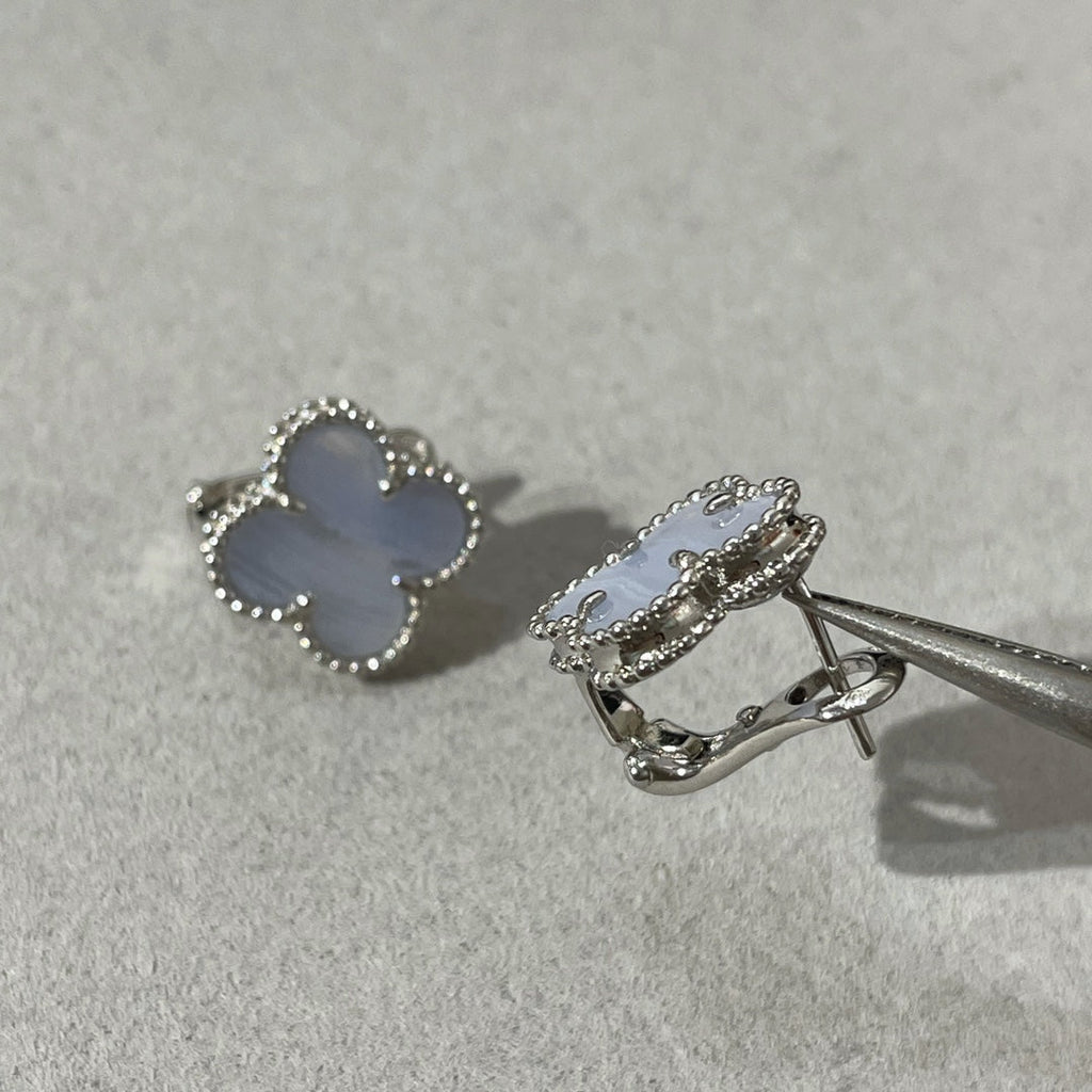 Dream CLOVER CHALCEDONY SILBER-OHRSTECKER