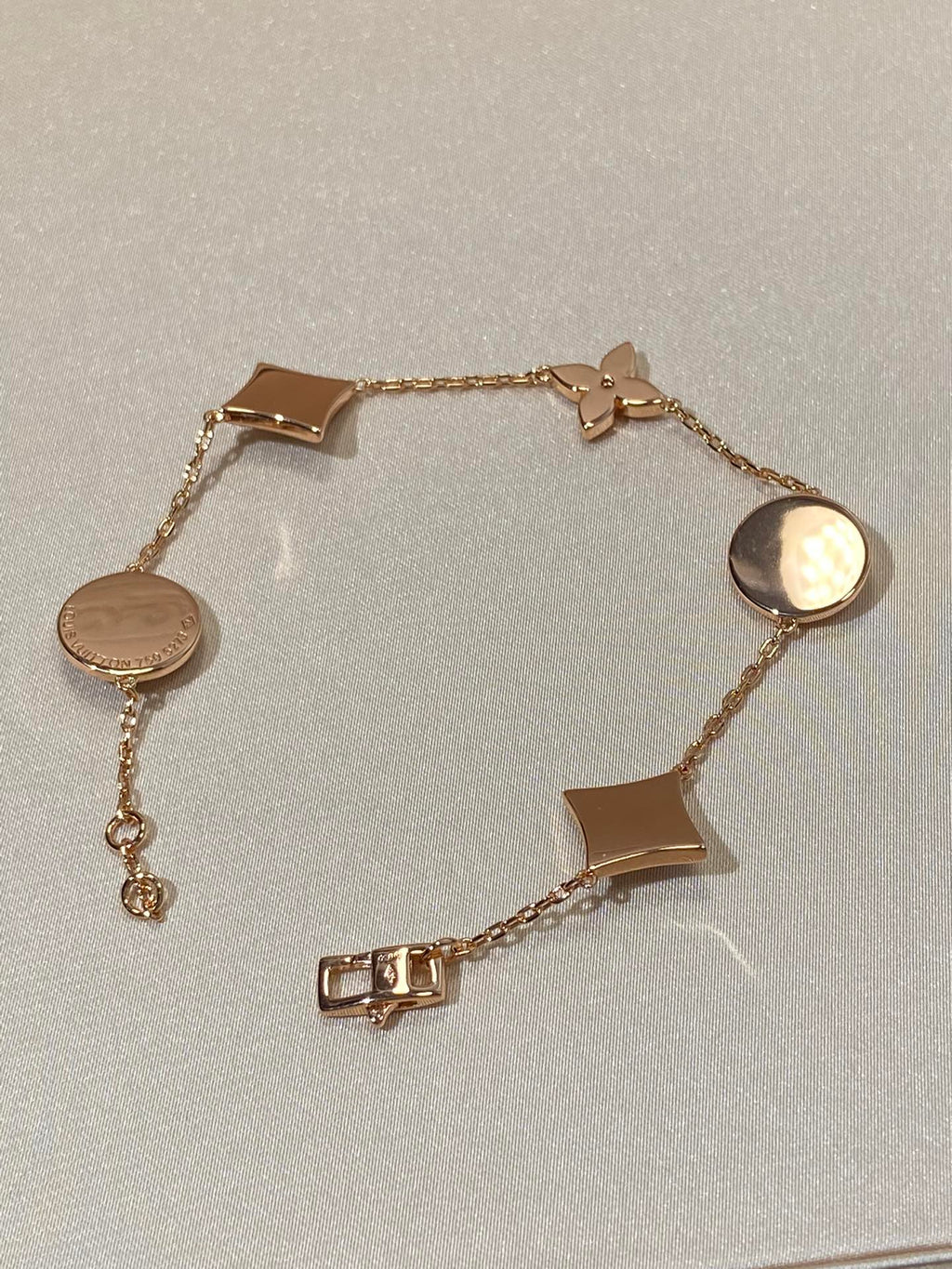 Dream STAR AND SUN 5 MOTIF MOP PINK GOLD BRACELET