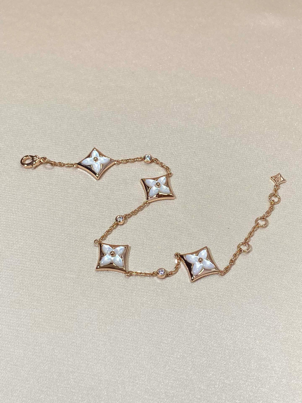 Dream STAR 4 MOTIF MOP DIAMOND PINK GOLD BRACELET