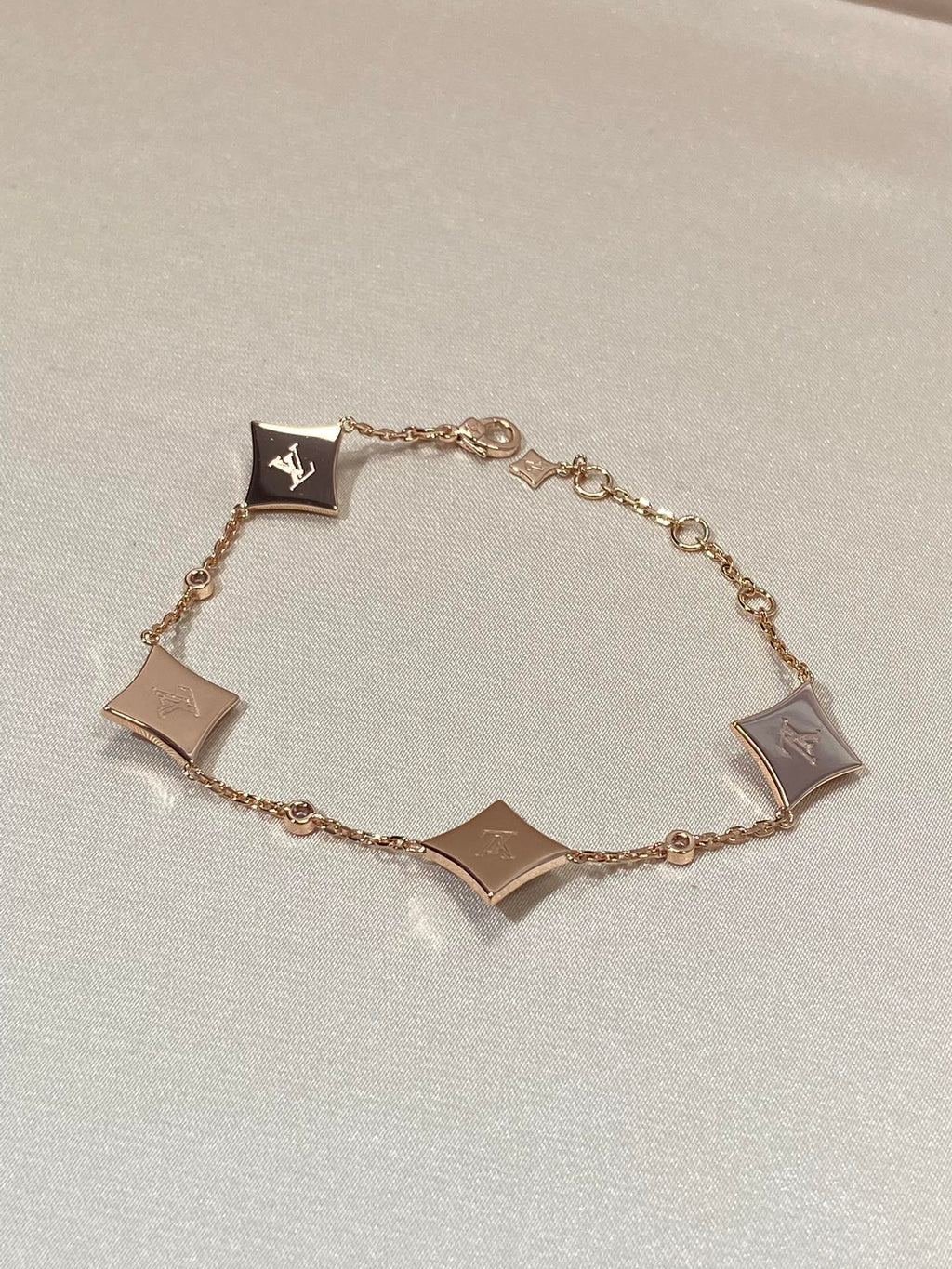 Dream STAR 4 MOTIF MOP DIAMOND PINK GOLD BRACELET