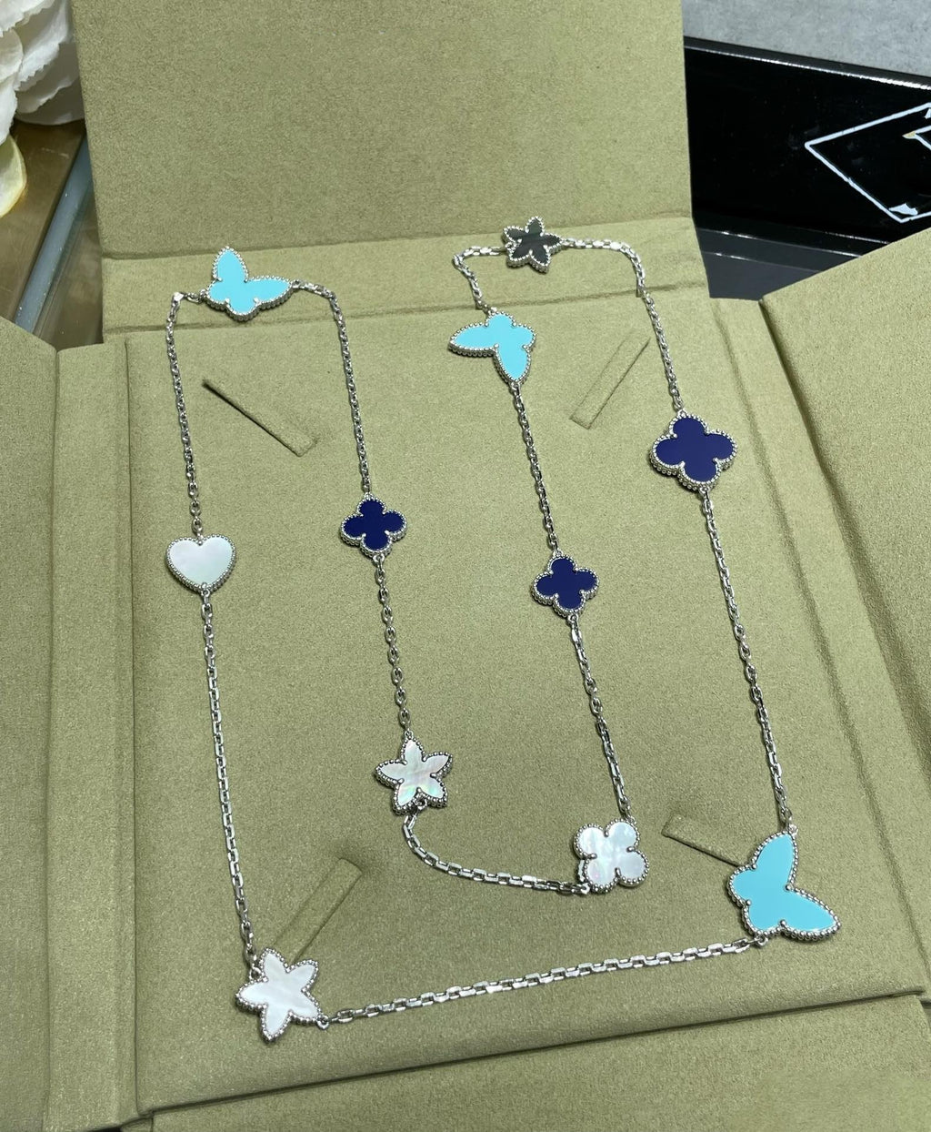 Dream LUCKY CLOVER SILBER 11-MOTIV-HALSKETTE
