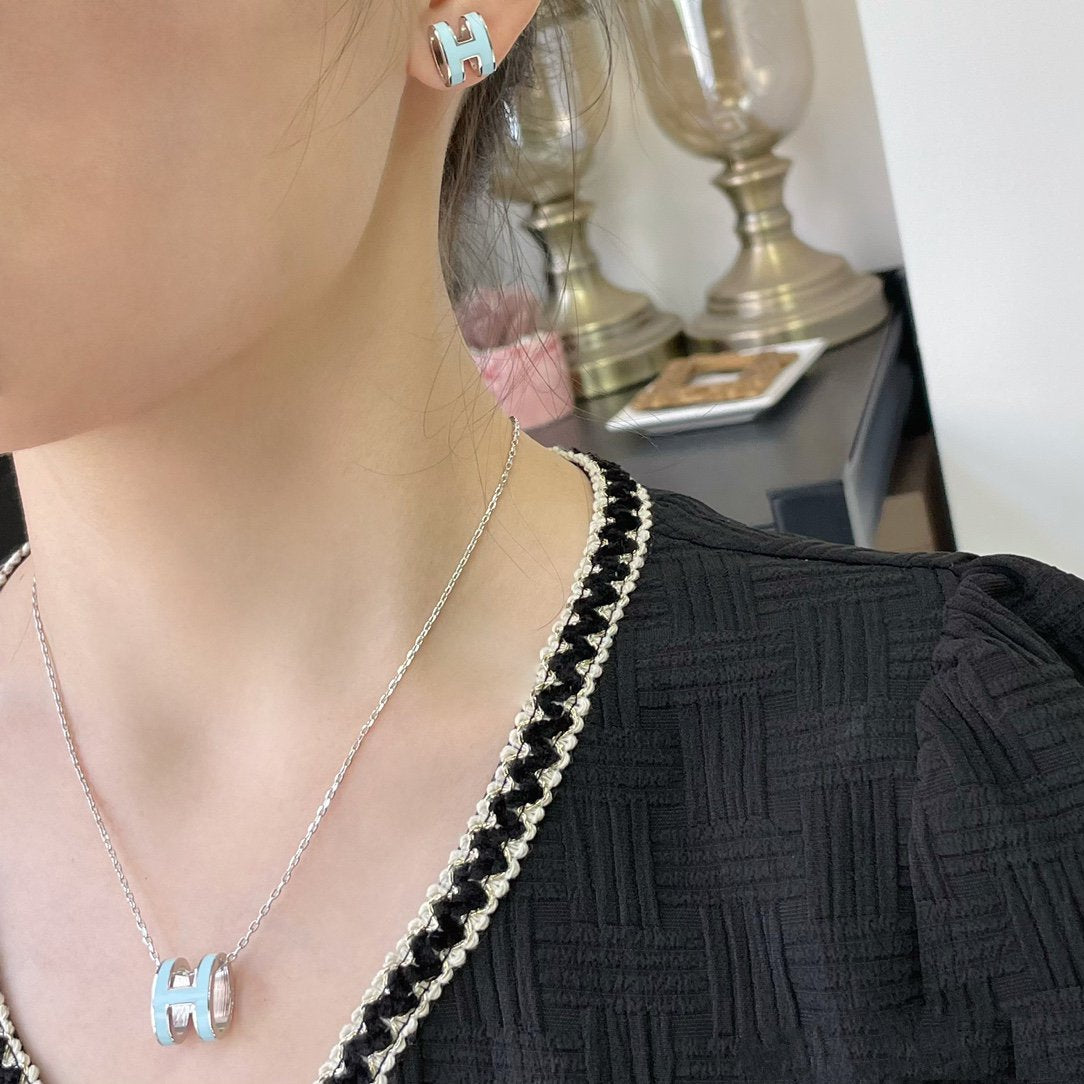 Dream POP H SKY BLUE NECKLACE