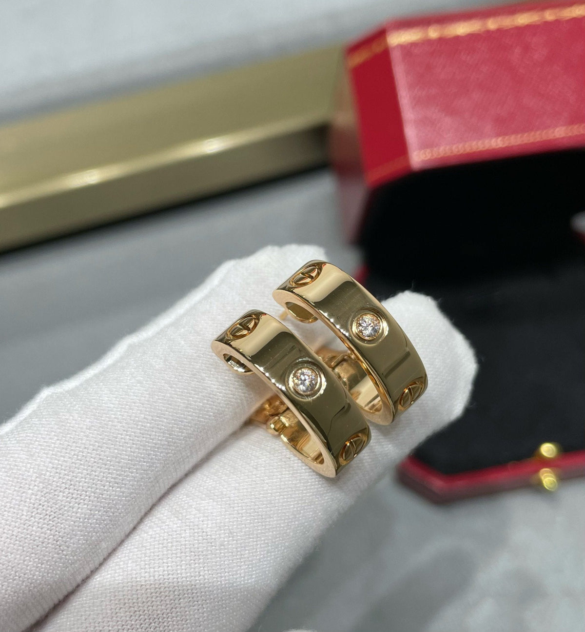 Dream LOVE 5.5MM ダイヤモンドピアス（1粒）