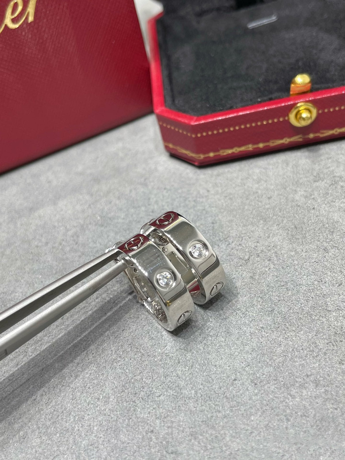 Dream LOVE 5.5MM 1 DIAMOND EARRINGS