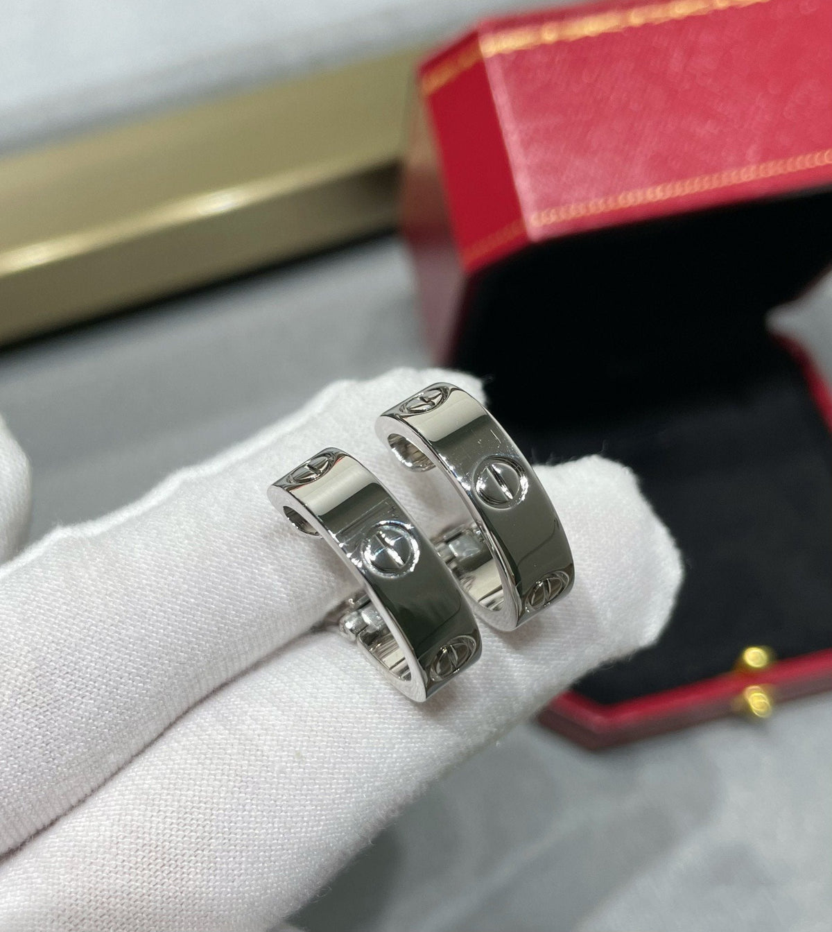 Dream LOVE 5.5MM イヤリング